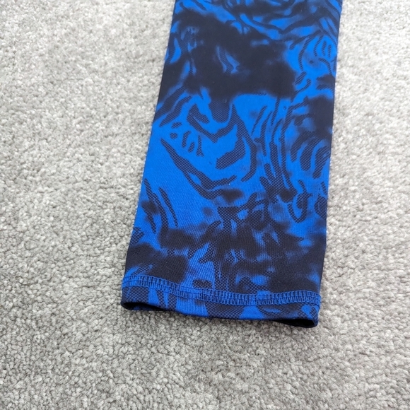 adidas Blue and Black Patterned Leggings - Picture 3 of 9